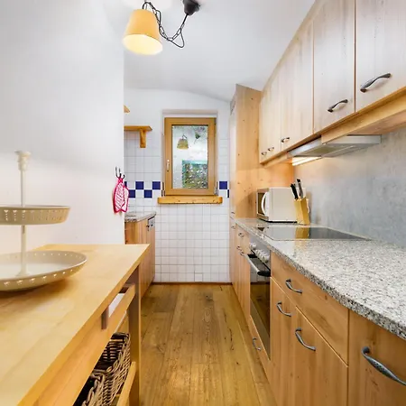 Ski-in & Ski-out Out Maria With Amazing Mountain View *