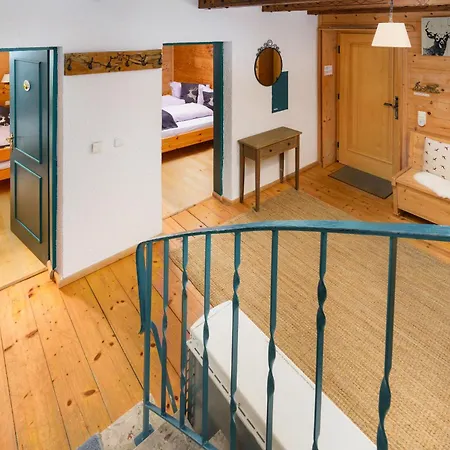 Ski-in & Ski-out Out Maria With Amazing Mountain View Maria Alm am Steinernen Meer