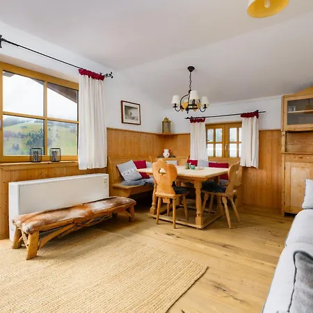 Ski-in & Ski-out Out Maria With Amazing Mountain View Σαλέ Maria Alm am Steinernen Meer